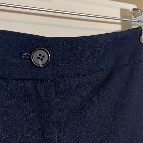 Jones New York Classic Navy Blue Trousers - size 2P - Picture 5 of 10